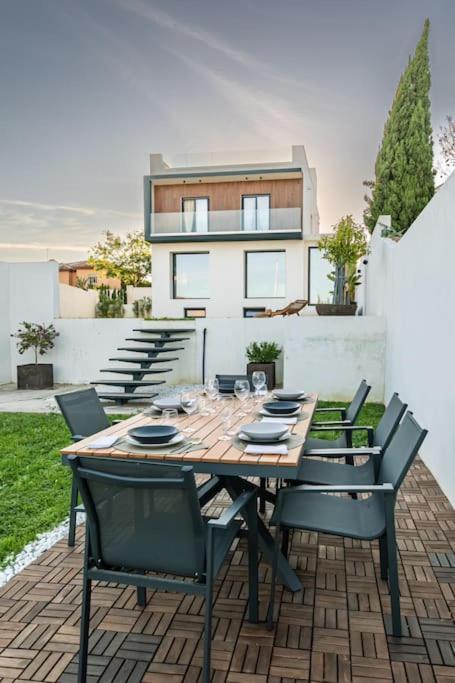 Villa Con Piscina Privada Gelves Kültér fotó