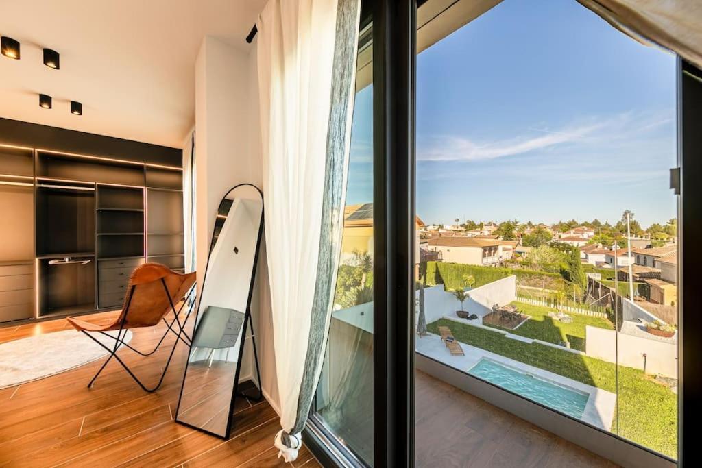 Villa Con Piscina Privada Gelves Kültér fotó